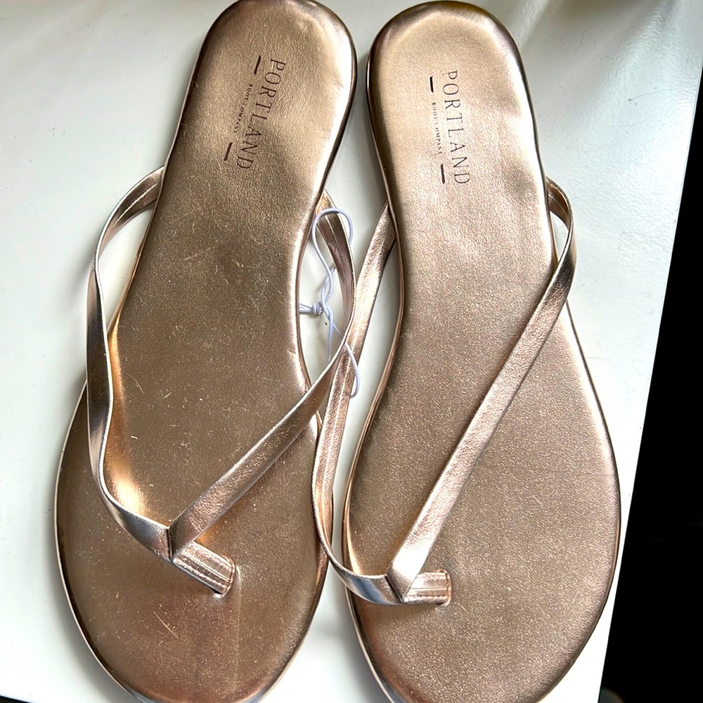 Rose gold flip flops size 7